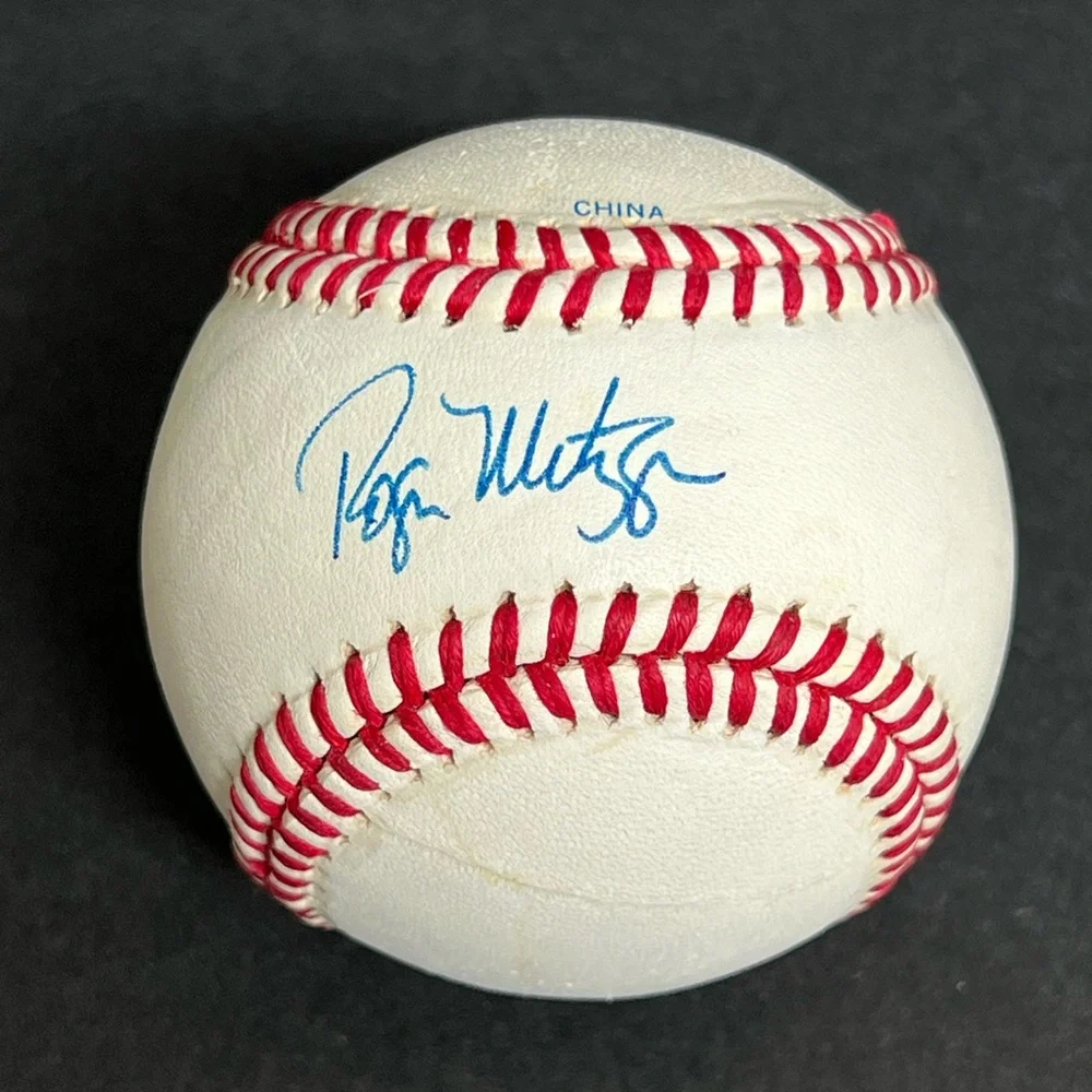 ROGER METZGER ASTROS SIGNED AUTOGRAPHED VINTAGE BASEBALL